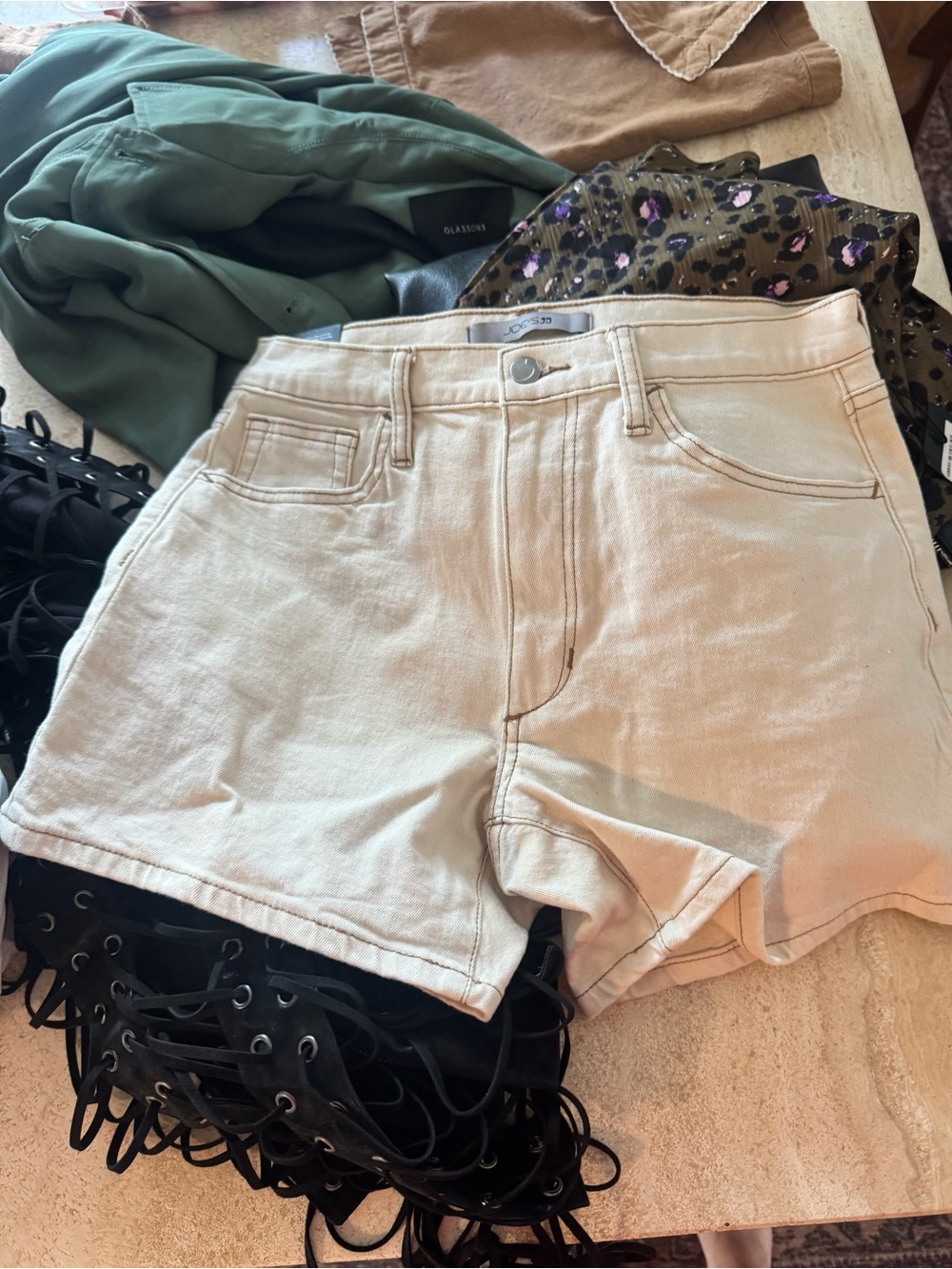 Joes jeans vintage jeans easy shorts in ecru